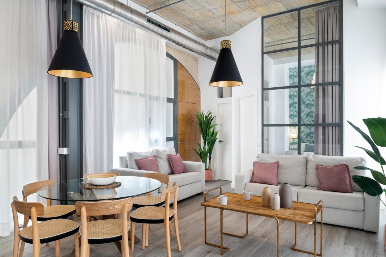 Suites Maestranza - Herreria By Magno Apartments Севилья Экстерьер фото