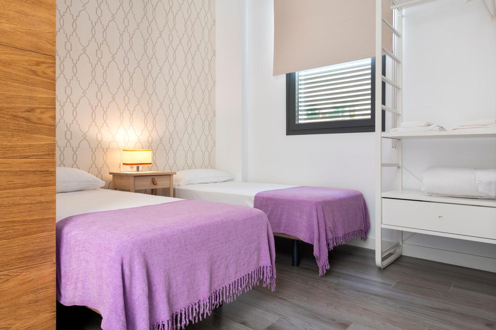 Suites Maestranza - Herreria By Magno Apartments Севилья Экстерьер фото