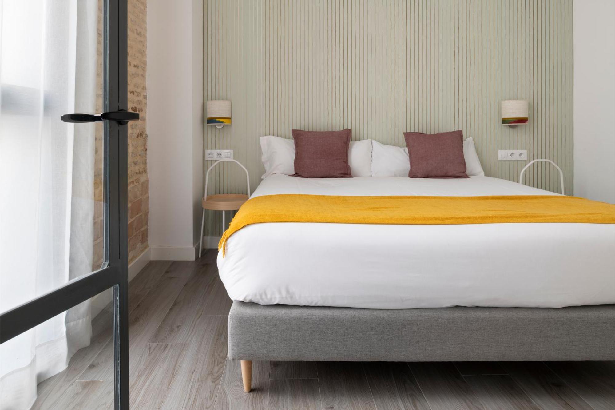 Suites Maestranza - Herreria By Magno Apartments Севилья Экстерьер фото